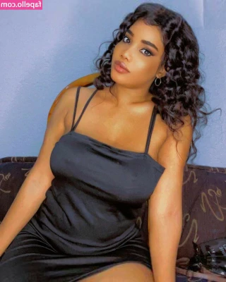 Sphakia Sanon [ sphakia-sanon ] - I just sent out a PPV with my full body nude in it so check your