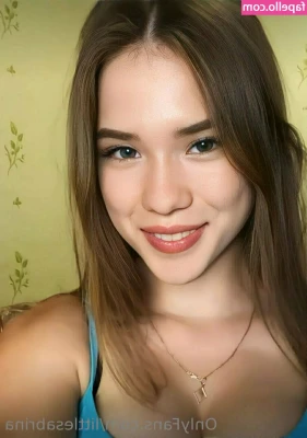 littlesabrina - Custom videos 25% off Starting today❤️👅👅