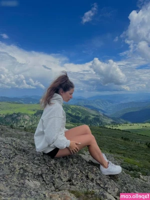 Elizaveta - your face looks like the perfect seat