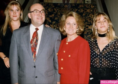 The Smith Sisters