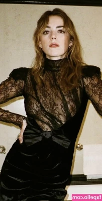 Kiernan Shipka [ kiernan-shipka ] - Tip me 5$ under this post and I’ll send you my feet set in private!