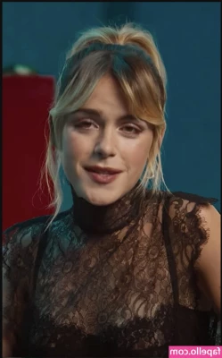 Kiernan Shipka [ kiernan-shipka ] - Just a taste of what s to cum