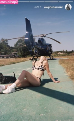 Kiernan Shipka [ kiernan-shipka ] - Hello baby  she is my friend  josabrionlyfans   and she is willing to
