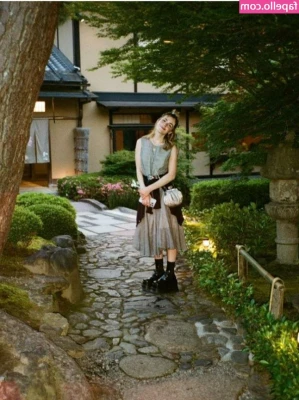 Kiernan Shipka [ kiernan-shipka ] - Can t wait to film this new content for you guys   time needs to