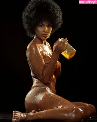 LisaRaye - DONT MISS THE FILTHY AS FUCK LIVE SHOW THIS MORNING 10AM BST