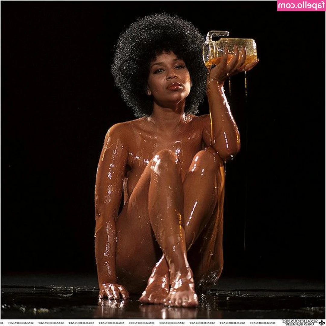 LisaRaye - Perv-ple