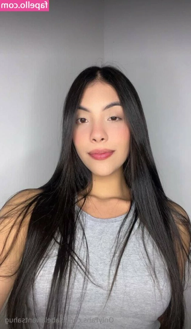 isabelawantsahug - I'll wear your cum while I stream if you want.