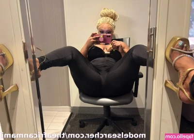 theafricanmami - NEW PREVIEW of my FOOTJOB video! My new fetish, I love FootJob so