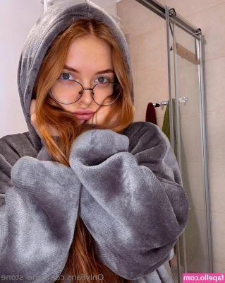 jane_stone [ jane-stone ] - thick thighs and creamy hairy pussy for you to get lost in