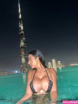 Lina London [ lina-london ] - Mira cómo me la jalo y a la vez bailo rico a la vez