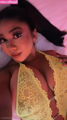Estephania Alvarez [ estephania-alvarez ] - Oh hello  Love strong cocktails in coffee cups  I also am just a big