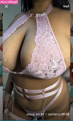 Estephania Alvarez [ estephania-alvarez ] - Take it slow baaaby , let me take my clothes of first 🤭
