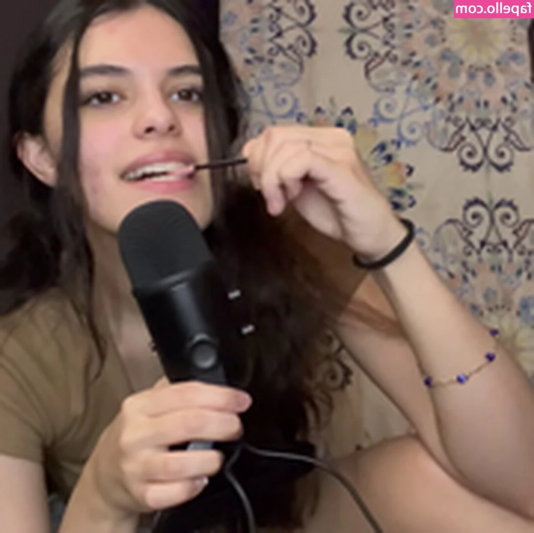 Texas Girl ASMR [ texas-girl-asmr ] - Which one are you licking first     For this vids check out on   