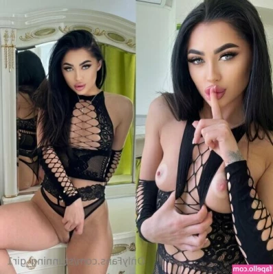 stunning_gir1 [ stunning-gir1 ] - Tell me what you think about when you masturbate