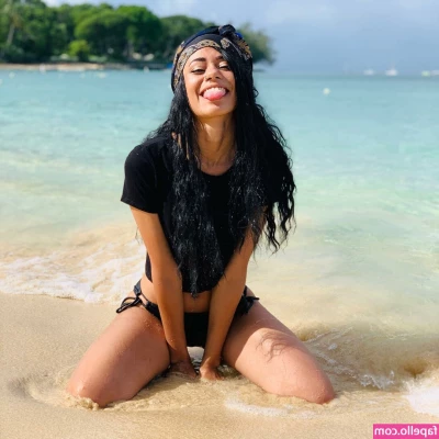BlackKrystel - I m bored and horny   who wants to cum with me