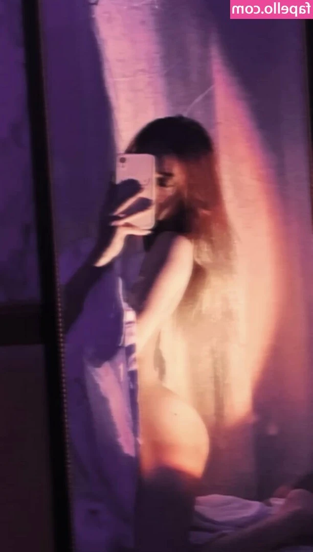 Cookie_shh [ cookie-shh ] - follow me in the shower