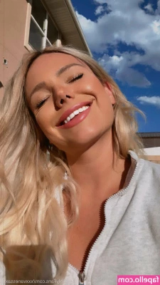 Xxxvanessaxxx - I deserve a little treat tonight for the hard work I did at the gym 