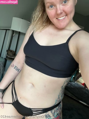 alliemae420 - wanna see my hot feet? 🔥🥵Tip $15 and a whole bundle!! VIDEO