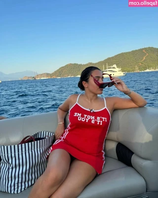 Mayadorable - New cumshot vid! Idea is i'm a sex ed teacher and it's come time to