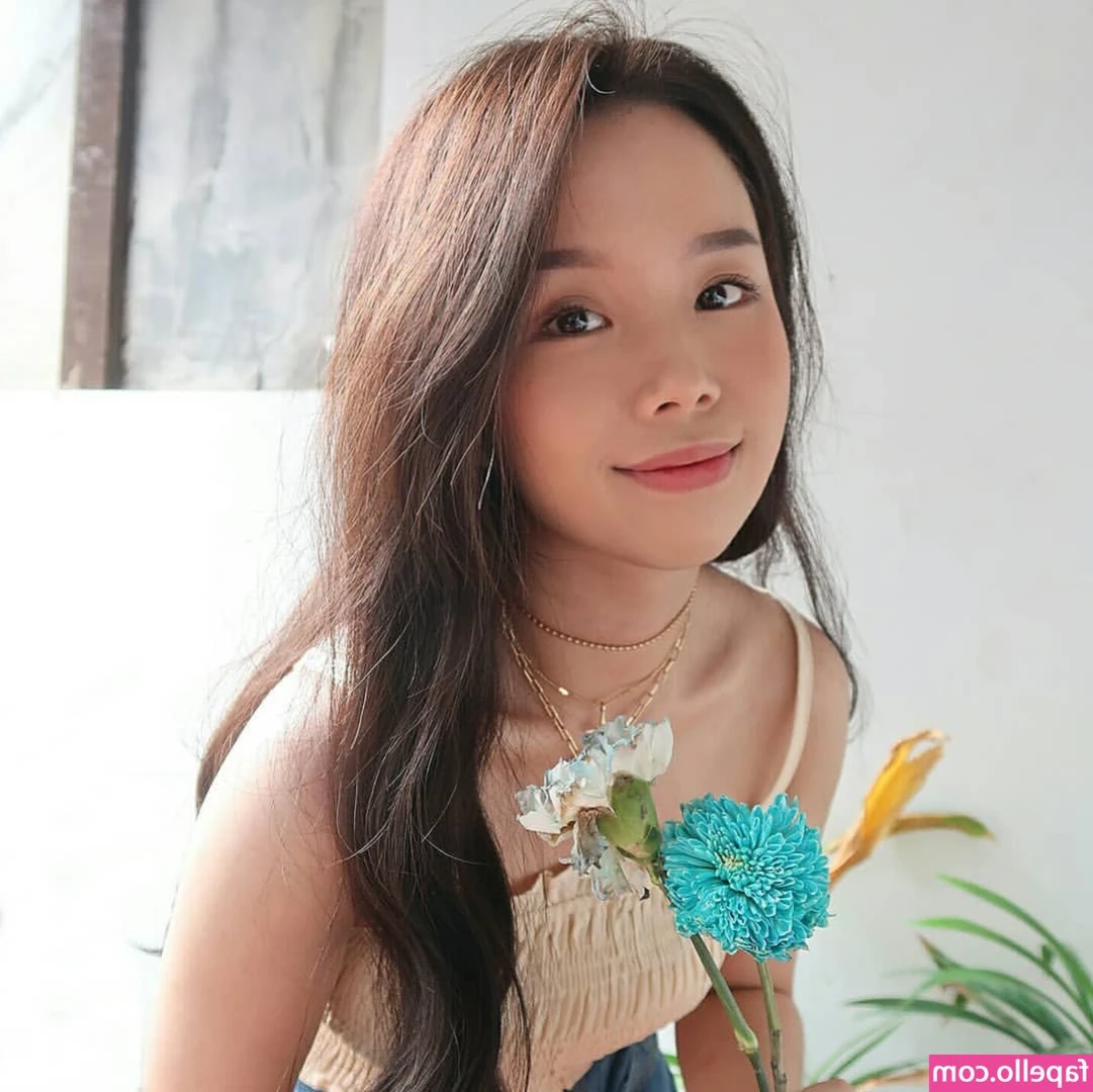 Glenda Wongso [ glenda-wongso ] - Wanna play?