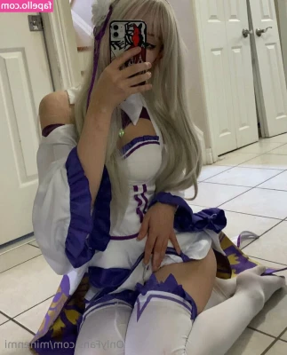 minenmi - sucking on mi new toy ^_^💋