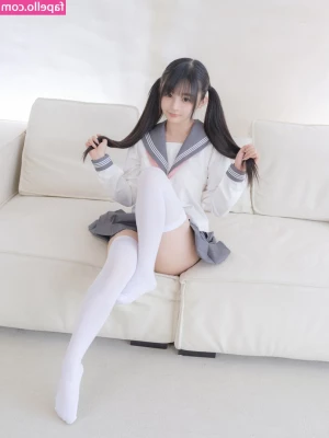 Aninnyan - Do you like my slutty little dress 😏