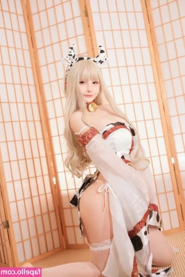 Aninnyan - Giantess e tettine, un sabato da urlo😍💦