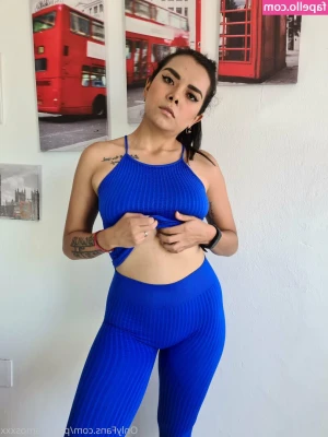 Paula Ramos [ paula-ramos-1 ] - Ok I was busy online today but I didn't forget about you!!!! Here you