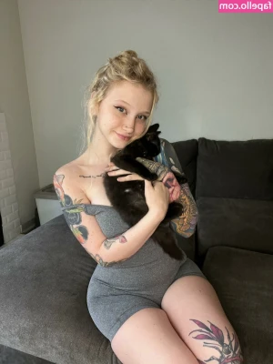 Baby Bunny [ baby-bunny ] - One word from you and you will get these tits in your mouth👅