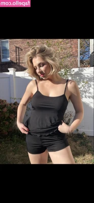 Sarah Rose [ sarah-rose-2 ] - Ass worship. TIP if you love this view