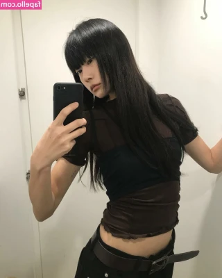 sooooorok - POV 2B gives 9s’ massive dongle a titty fuck (^▽^) Today is the