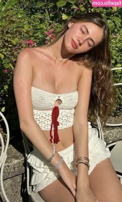 Lily Gottfried [ lily-gottfried ] - Should I wear this shirt out to the club?