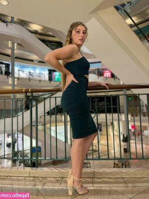 Amyyyy007 [ amyyyy007-1 ] - Would you work out with me?