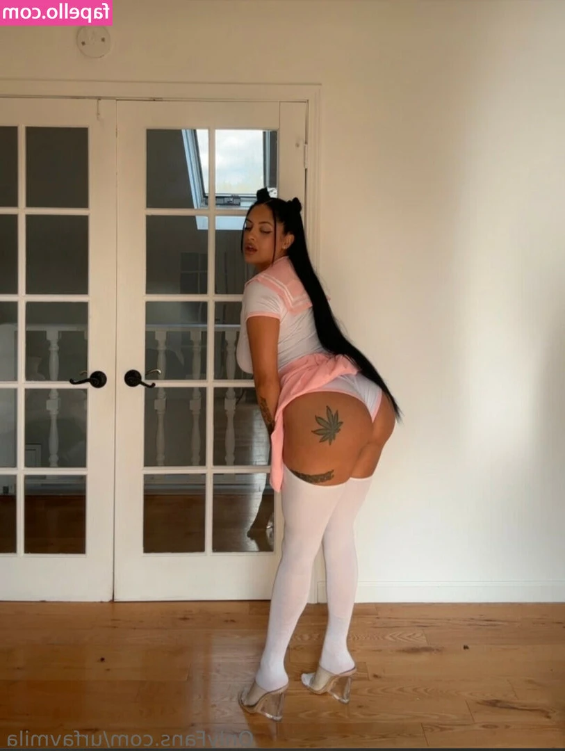 Gaby Contreras [ gaby-contreras ] - https://onlyfans.com/1036060712/lolly_kiss @roxi_ross