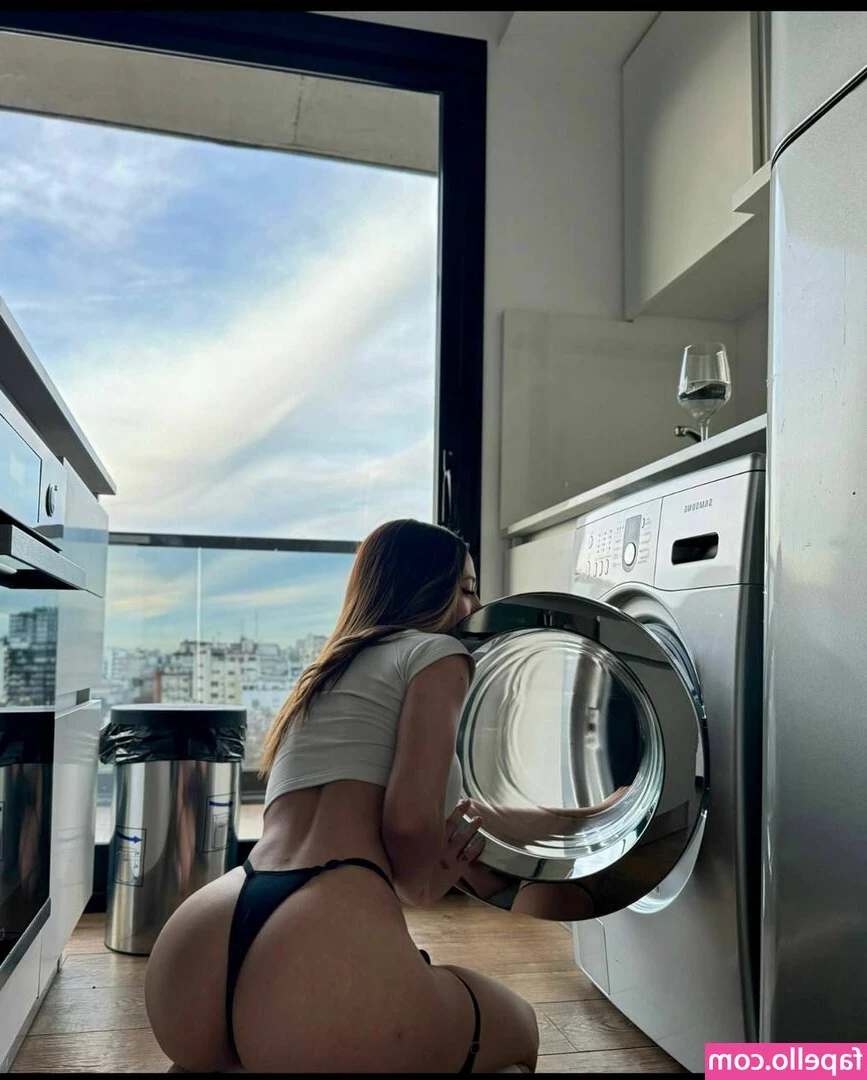 Morena Martin [ morena-martin ] - What’s your favorite flavor? 😈😈