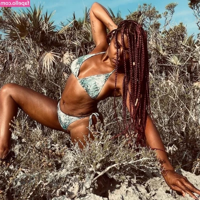 Taraji P. Henson [ taraji-p-henson ] - im ready for you to serve me your cock please 😁