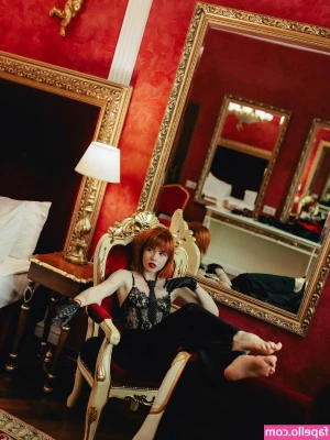 kate_stavinska [ kate-stavinska ] - See you addicts in one hour for today's jerkathon!!!