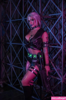 Witcher Women [ witcher-women ] - What would you do if I asked you to join me