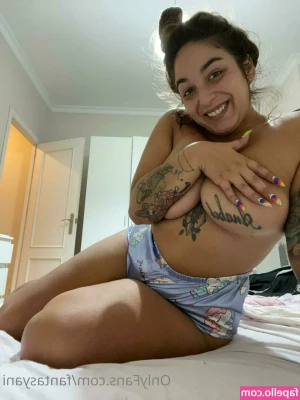 fantasyani - Wanna see underneath tip  10 here for  5 on  app