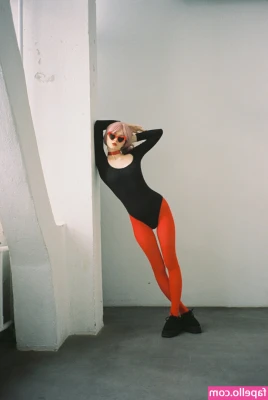 Valeria Koksharova [ valeria-koksharova ] - Last night having a blast while you’re at home broke lol 🥰
