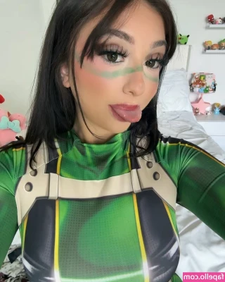 Isabellatwood [ isabellatwood-2 ] - Morning you! Wakey wakey!!🤭🤭
