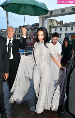 Kim Kardashian [ kim-kardashian-1 ] - Morning bb ❤️✨