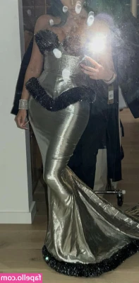 Kim Kardashian [ kim-kardashian-1 ] - Feelin’ super sexy, and oops my robe can’t contain my titties