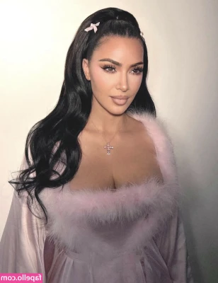 Kim Kardashian [ kim-kardashian-1 ] - already makin’ a mess of myself and it’s only January 1st