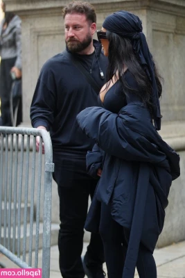 Kim Kardashian [ kim-kardashian-1 ] - >>>>> 🍈🍈