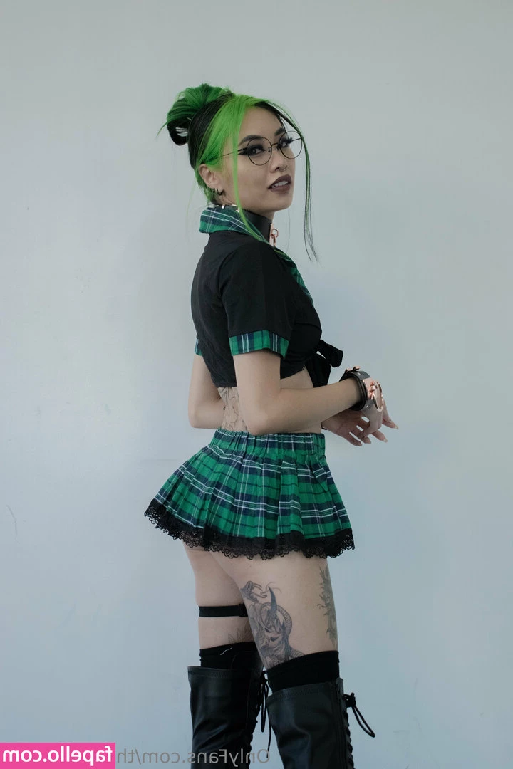 thewickedlady - Throw back