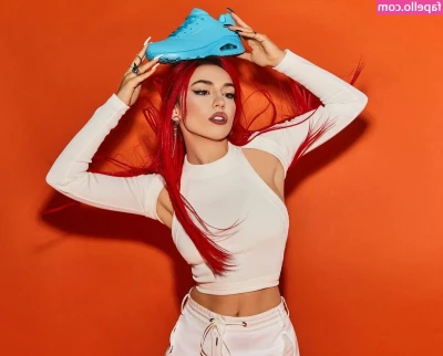 Ava Max [ ava-max ] - FREE OCTOBER VIDEO EXPIRES on the 31st!!  Hello Everyone! You have