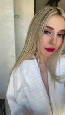 Ava Max [ ava-max ] - Dad s massage with  itsmarcusxxx very very hot  Masaje de Papá a 