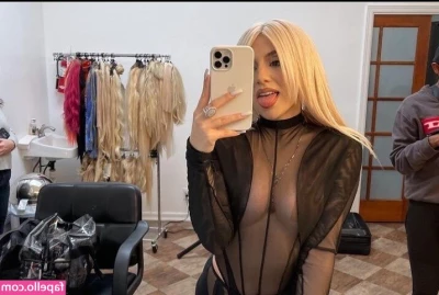 Ava Max [ ava-max ] - happy wednesday 🩷