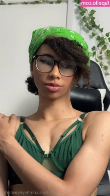 ivyevescarlet - Good night my Loves! 💋